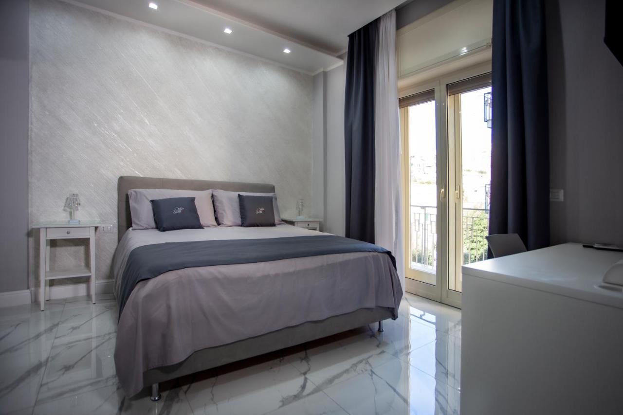 Lady Mary'S Luxury Suites Nápoles Exterior foto