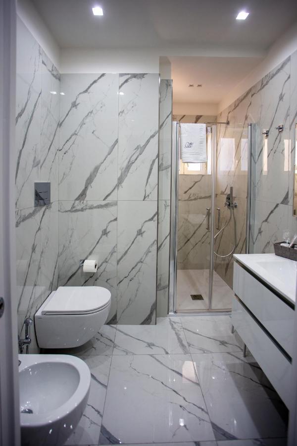 Lady Mary'S Luxury Suites Nápoles Habitación foto